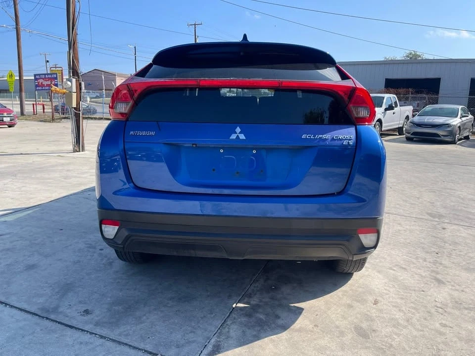 2018 Mitsubishi Eclipse Cross - Image 6 of 9