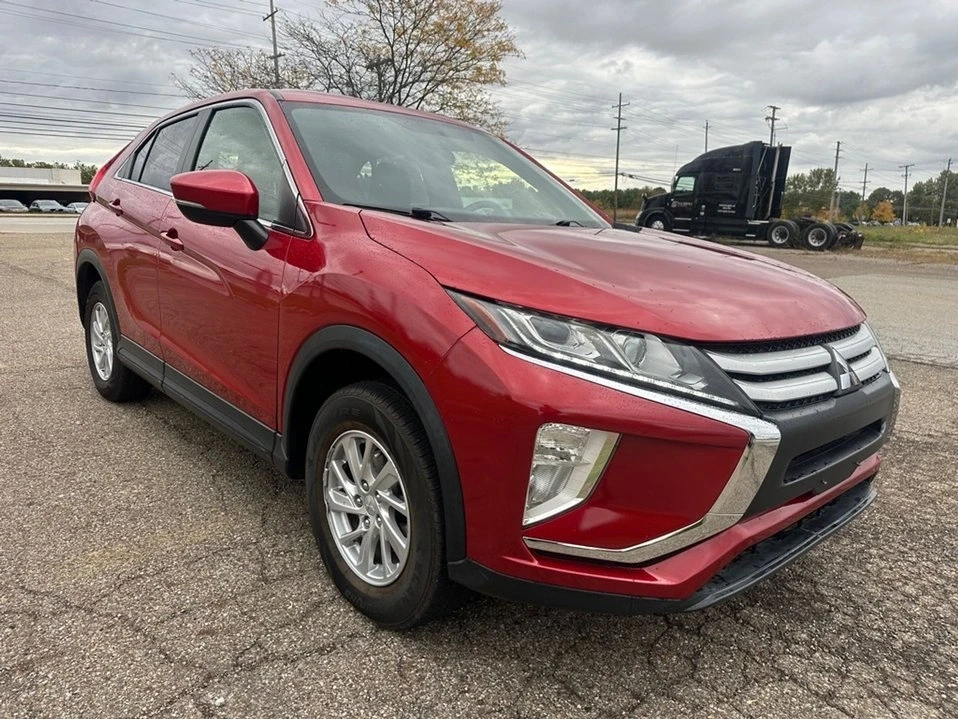 2018 Mitsubishi Eclipse Cross - Image 7 of 18