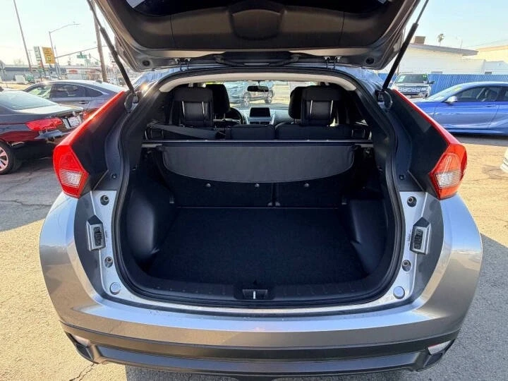 2018 Mitsubishi Eclipse Cross - Image 4 of 7