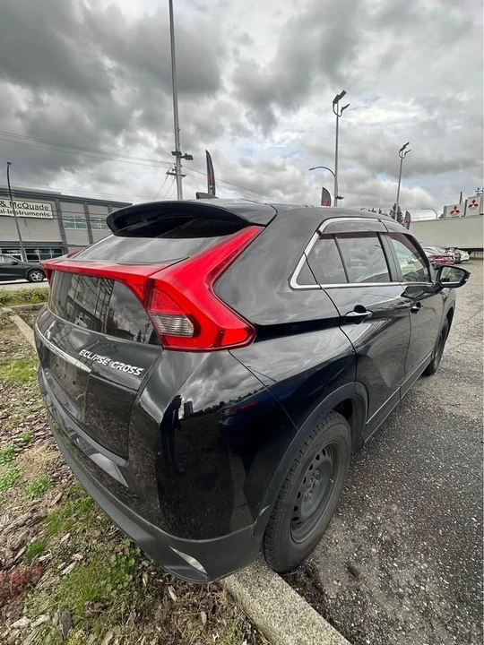 2018 Mitsubishi Eclipse Cross - Image 8 of 8