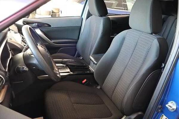 2018 Mitsubishi Eclipse Cross - Image 17 of 20