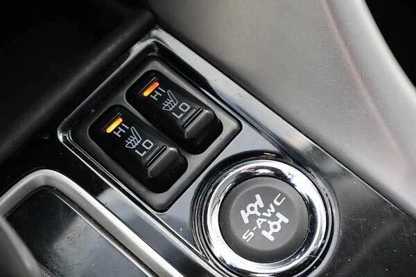 2018 Mitsubishi Eclipse Cross - Image 14 of 20