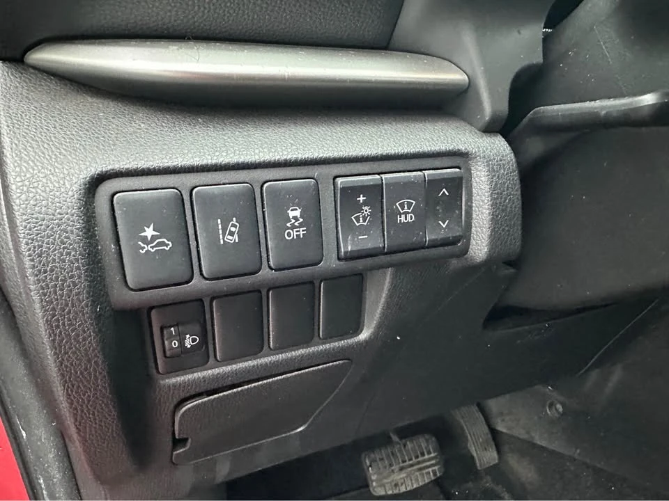 2018 Mitsubishi Eclipse Cross - Image 14 of 14