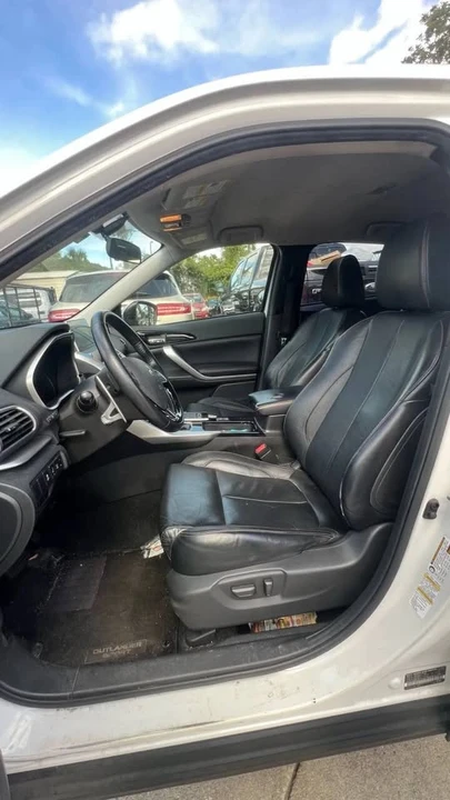 2018 Mitsubishi Eclipse Cross - Image 7 of 8