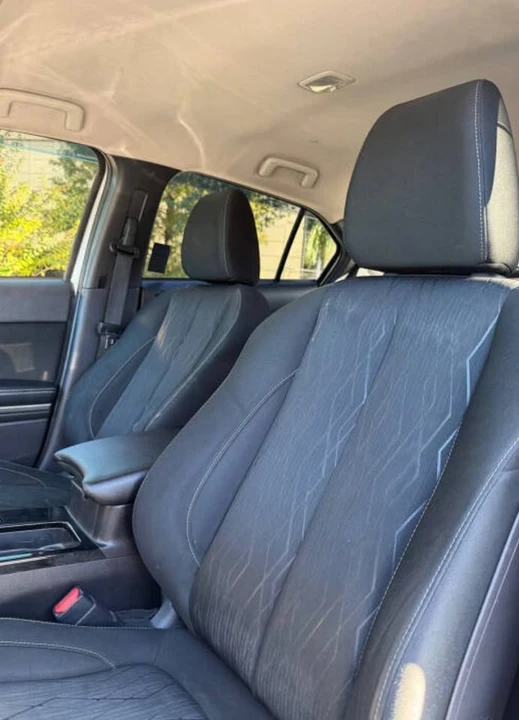 2018 Mitsubishi Eclipse Cross - Image 12 of 16