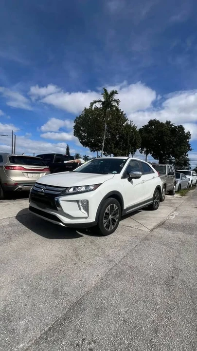 2018 Mitsubishi Eclipse Cross - Image 8 of 8