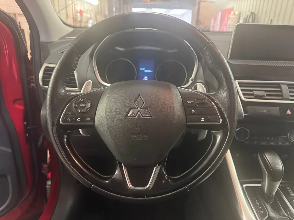 2018 Mitsubishi Eclipse Cross - Image 8 of 12