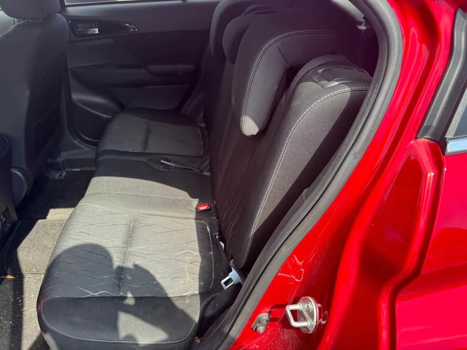 2018 Mitsubishi Eclipse Cross - Image 5 of 12