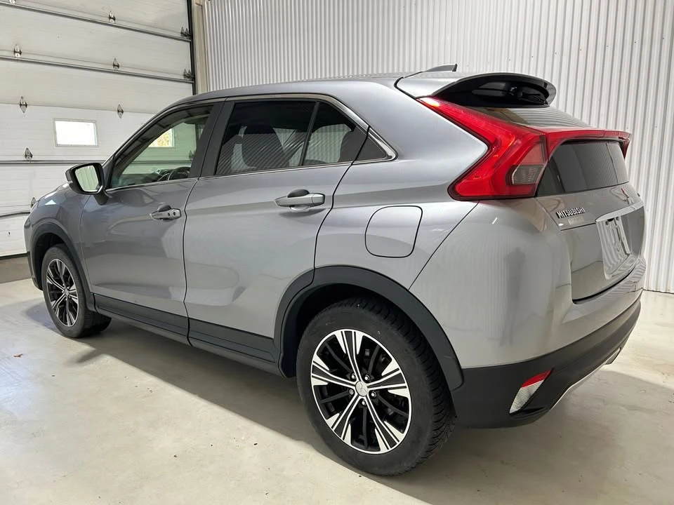2018 Mitsubishi Eclipse Cross - Image 8 of 19