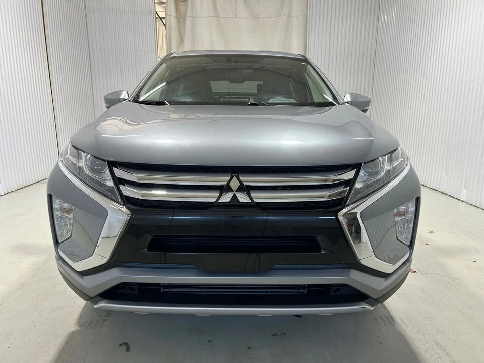 2018 Mitsubishi Eclipse Cross - Image 2 of 19