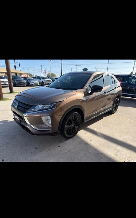 2018 Mitsubishi Eclipse Cross - Image 3 of 14