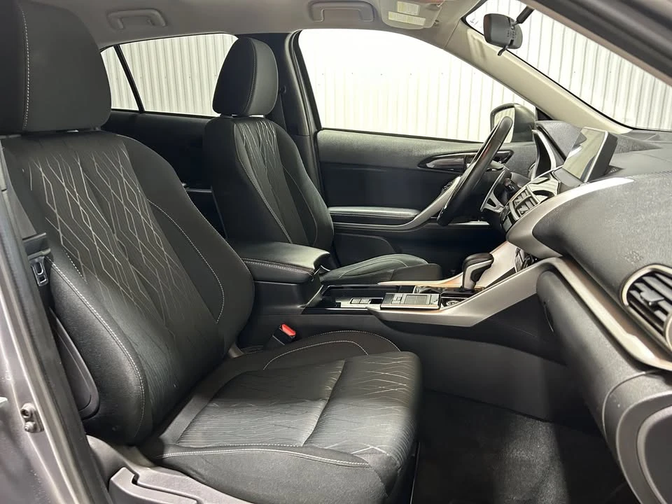 2018 Mitsubishi Eclipse Cross - Image 18 of 19