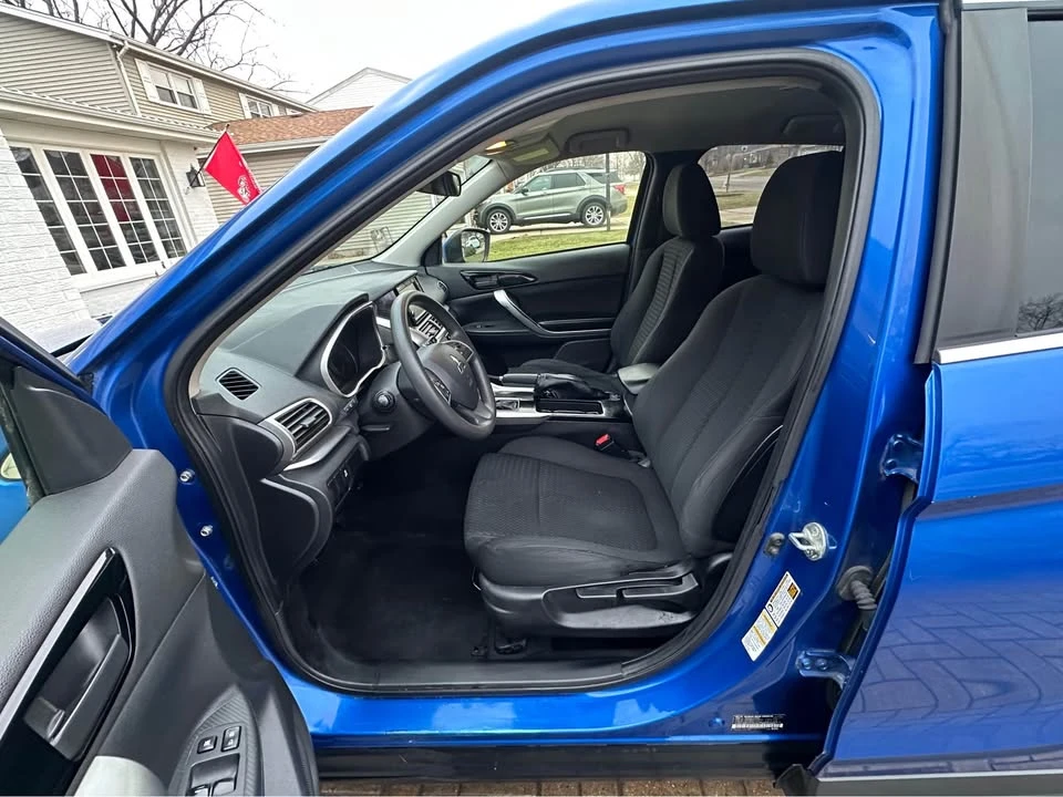 2018 Mitsubishi Eclipse Cross - Image 4 of 12