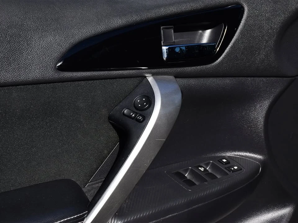 2018 Mitsubishi Eclipse Cross - Image 12 of 20