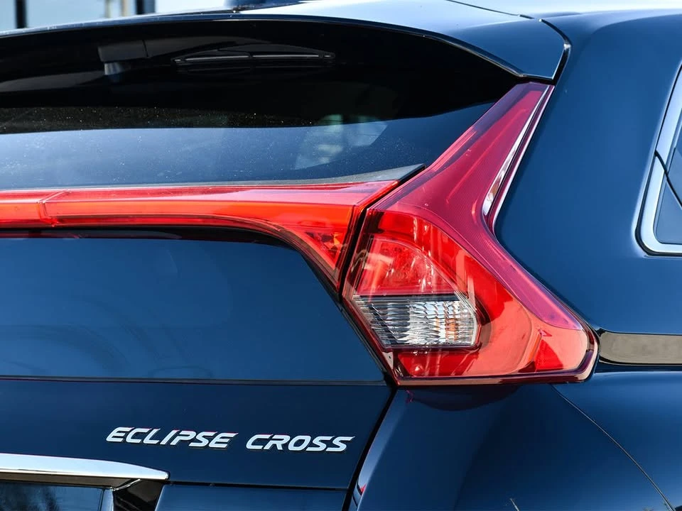 2018 Mitsubishi Eclipse Cross - Image 7 of 20