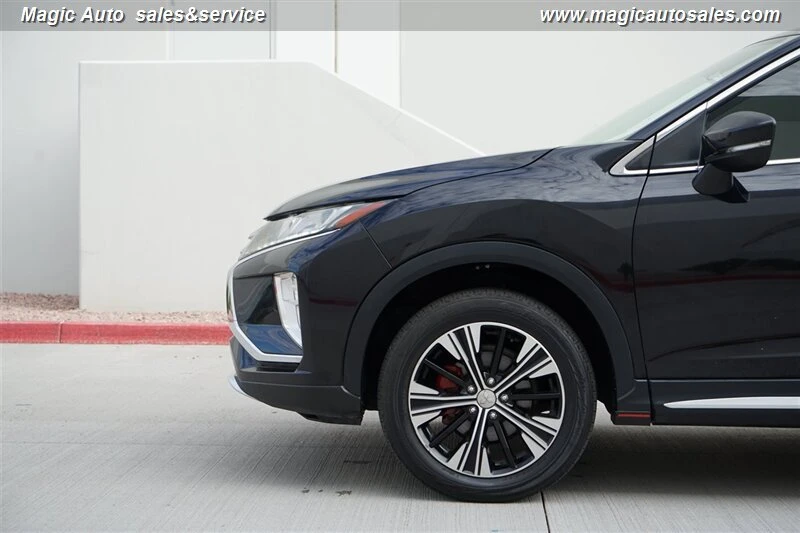 2018 Mitsubishi Eclipse Cross - Image 5 of 16