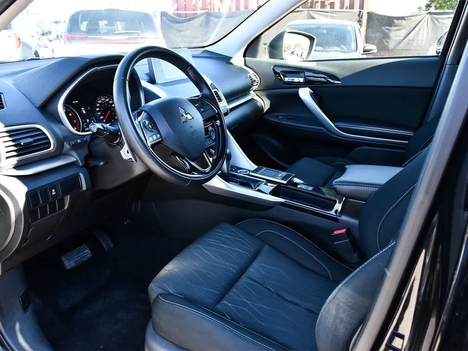 2018 Mitsubishi Eclipse Cross - Image 10 of 20