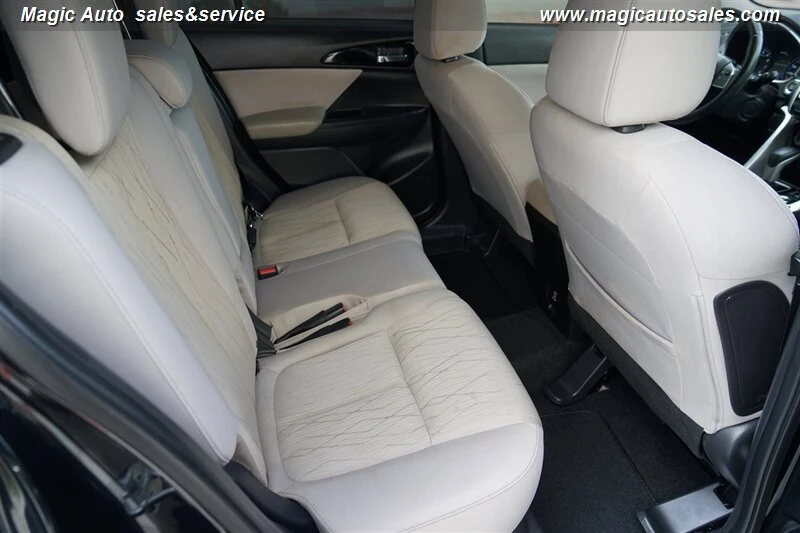 2018 Mitsubishi Eclipse Cross - Image 15 of 16