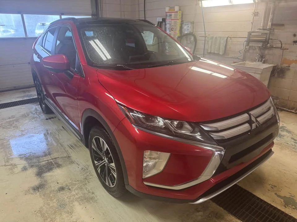 2018 Mitsubishi Eclipse Cross - Image 5 of 12