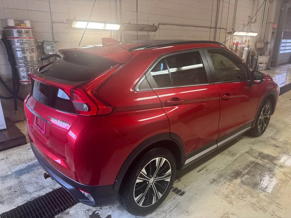 2018 Mitsubishi Eclipse Cross - Image 4 of 12