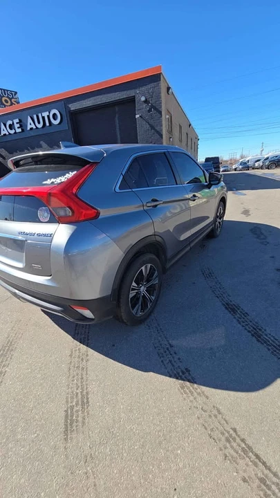 2018 Mitsubishi Eclipse Cross - Image 5 of 19