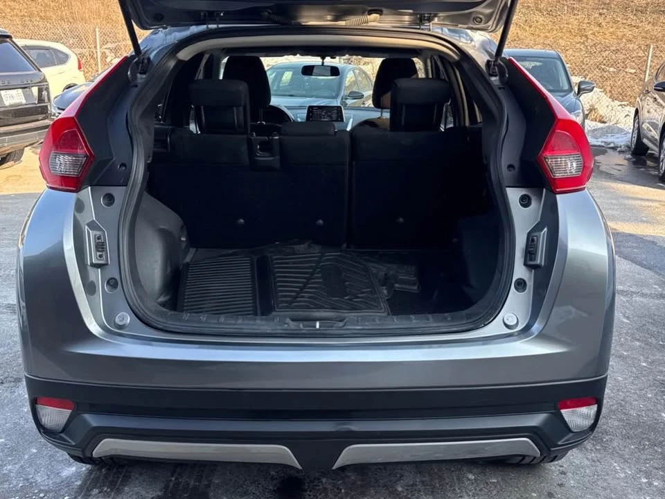 2018 Mitsubishi Eclipse Cross - Image 17 of 18