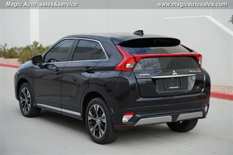2018 Mitsubishi Eclipse Cross - Image 3 of 19