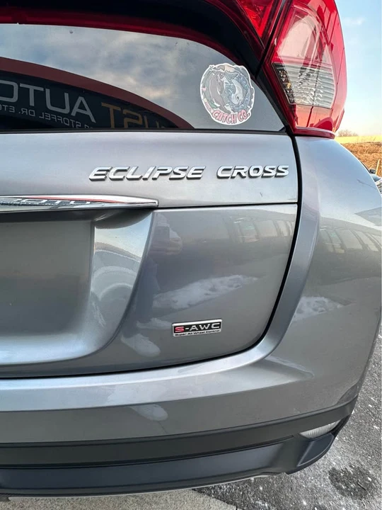 2018 Mitsubishi Eclipse Cross - Image 5 of 18