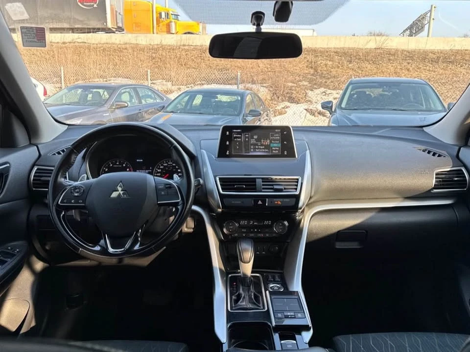 2018 Mitsubishi Eclipse Cross - Image 6 of 18