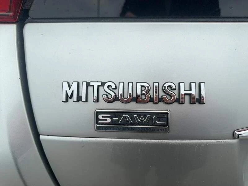 2018 Mitsubishi Eclipse Cross - Image 10 of 12