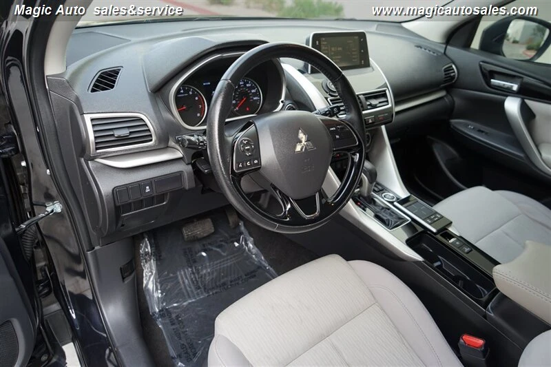 2018 Mitsubishi Eclipse Cross - Image 14 of 19