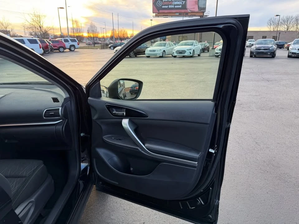 2018 Mitsubishi Eclipse Cross - Image 12 of 18