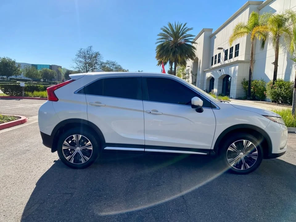 2018 Mitsubishi Eclipse Cross - Image 6 of 20