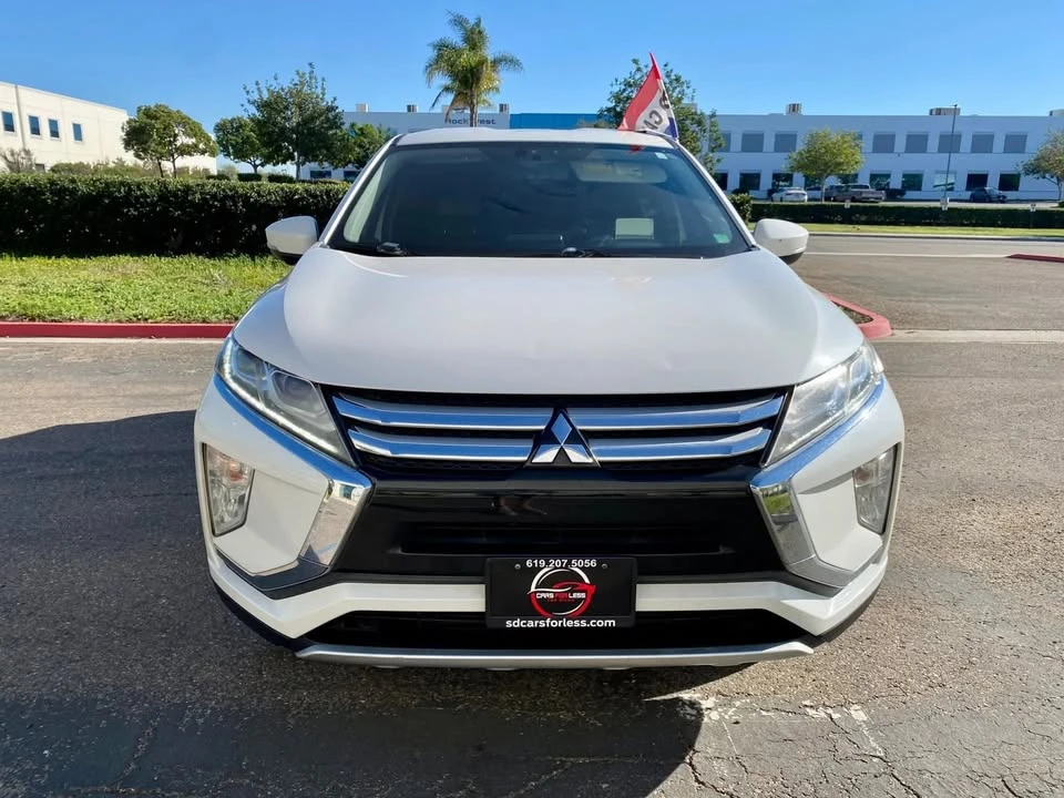2018 Mitsubishi Eclipse Cross - Image 8 of 20