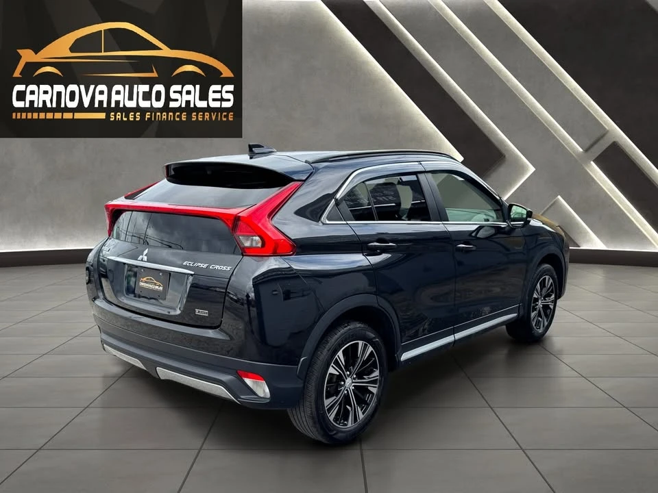 2018 Mitsubishi Eclipse Cross - Image 9 of 19
