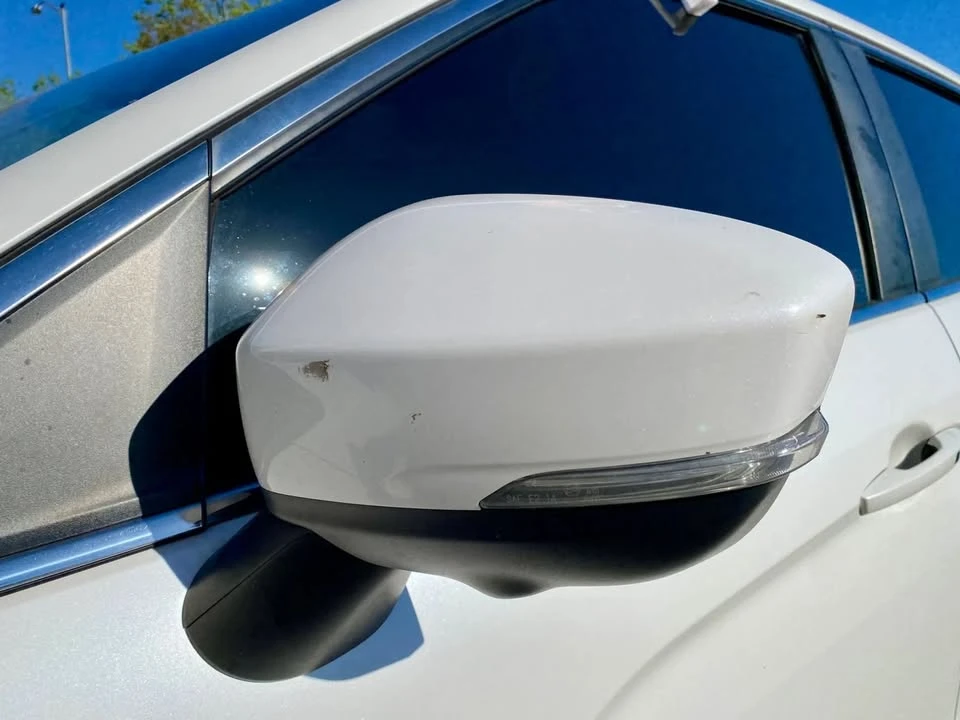 2018 Mitsubishi Eclipse Cross - Image 11 of 20