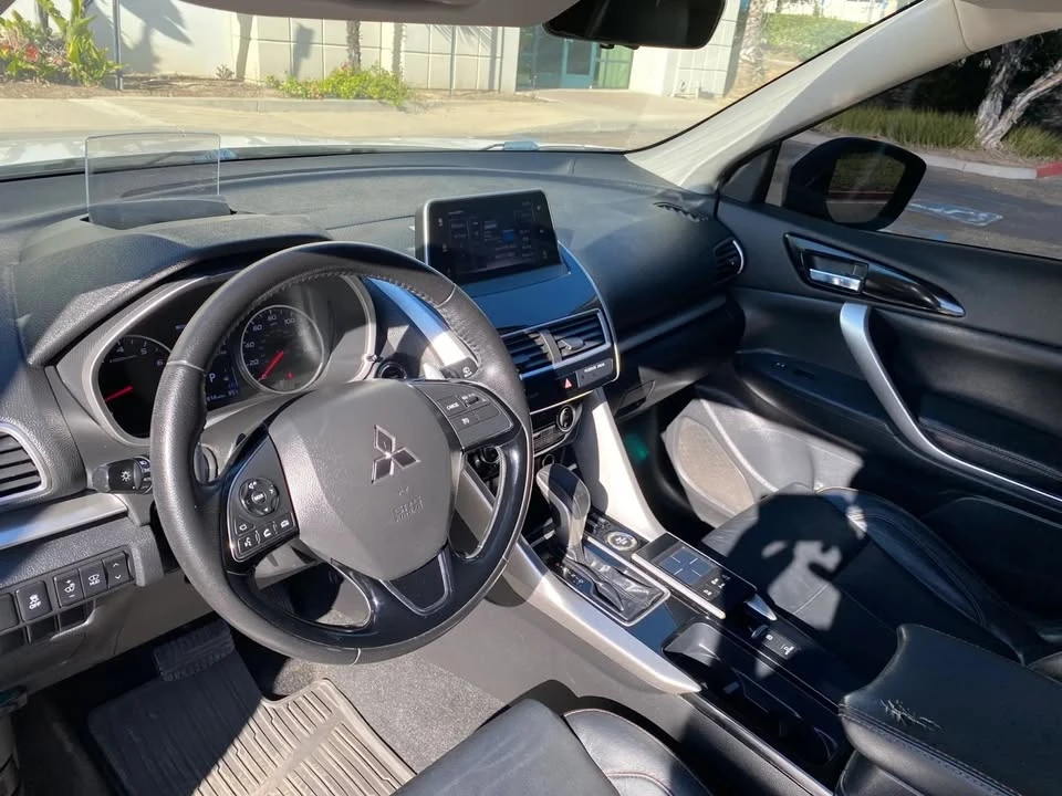 2018 Mitsubishi Eclipse Cross - Image 12 of 20