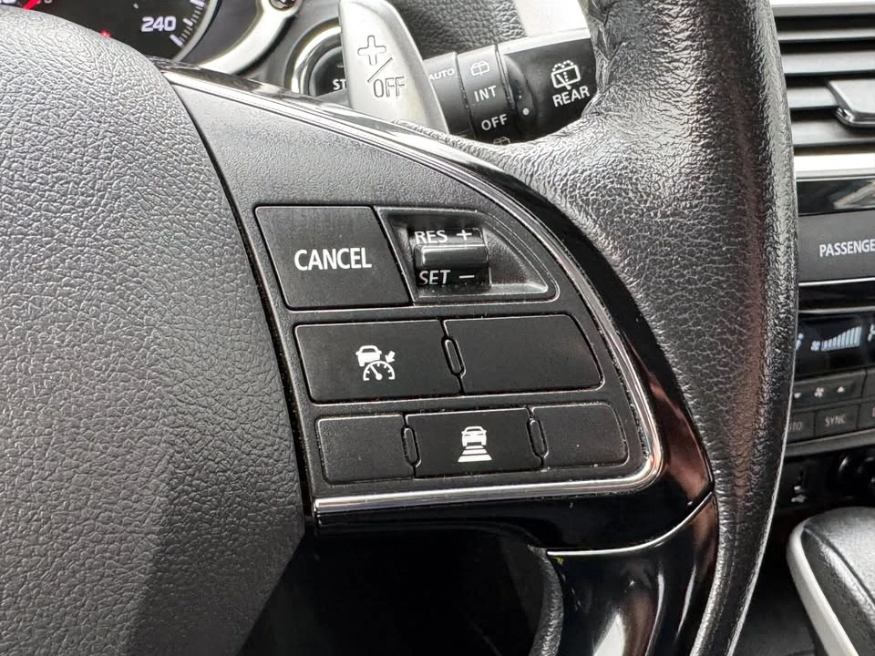 2018 Mitsubishi Eclipse Cross - Image 5 of 20