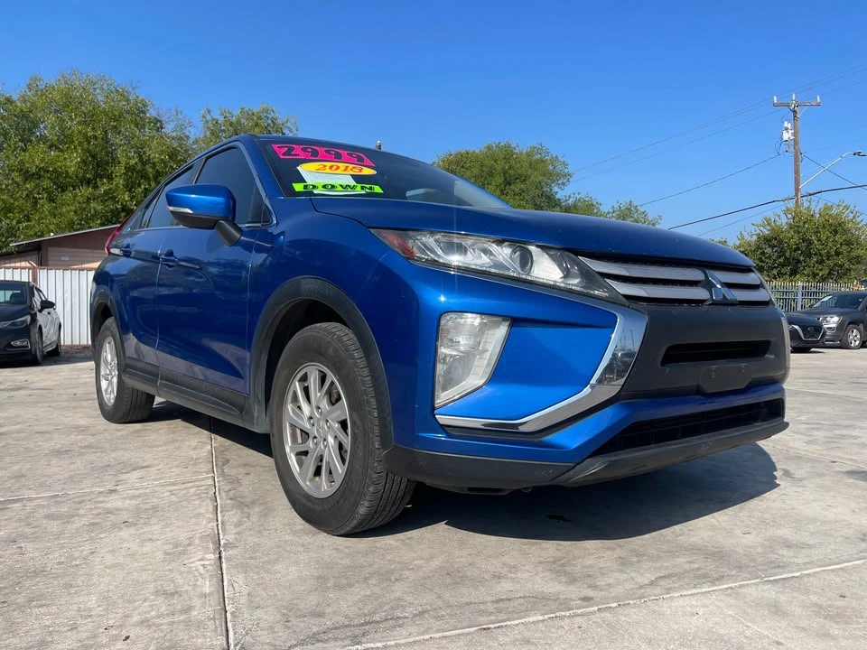 2018 Mitsubishi Eclipse Cross - Image 3 of 9