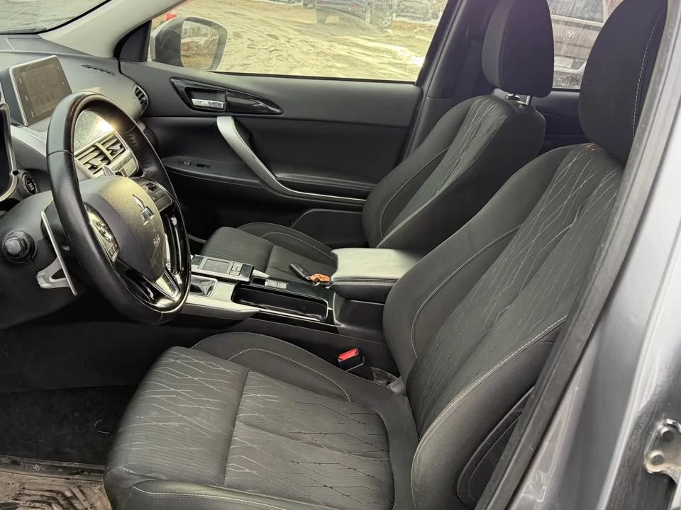 2018 Mitsubishi Eclipse Cross - Image 12 of 20