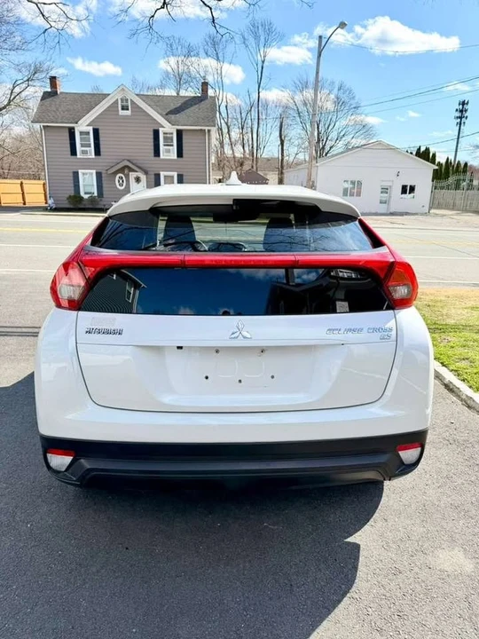 2018 Mitsubishi Eclipse Cross - Image 4 of 13