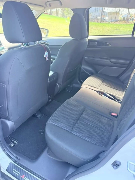 2018 Mitsubishi Eclipse Cross - Image 10 of 14