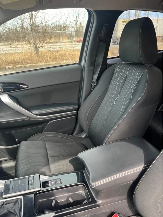 2018 Mitsubishi Eclipse Cross - Image 13 of 13