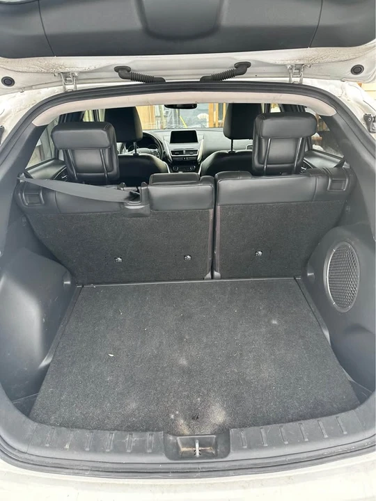 2018 Mitsubishi Eclipse Cross - Image 5 of 6