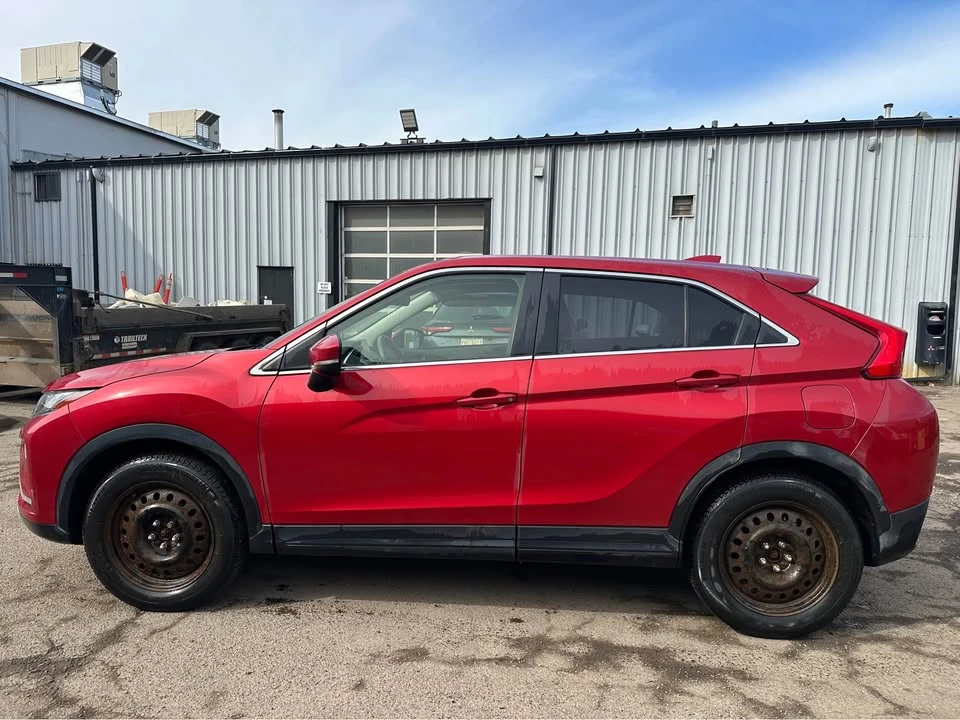 2018 Mitsubishi Eclipse Cross - Image 6 of 8