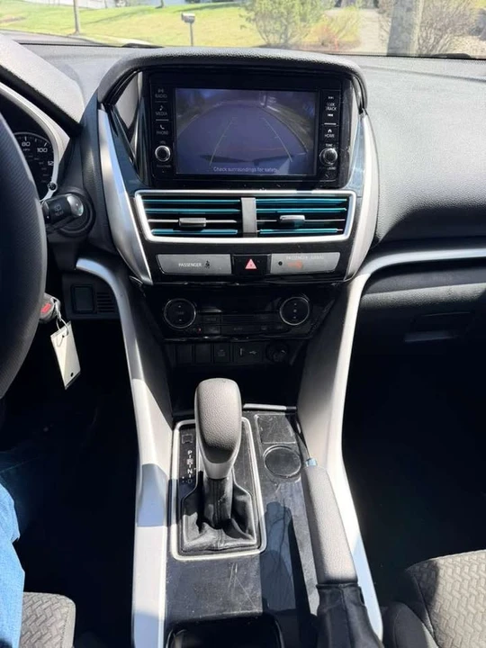 2018 Mitsubishi Eclipse Cross - Image 12 of 14