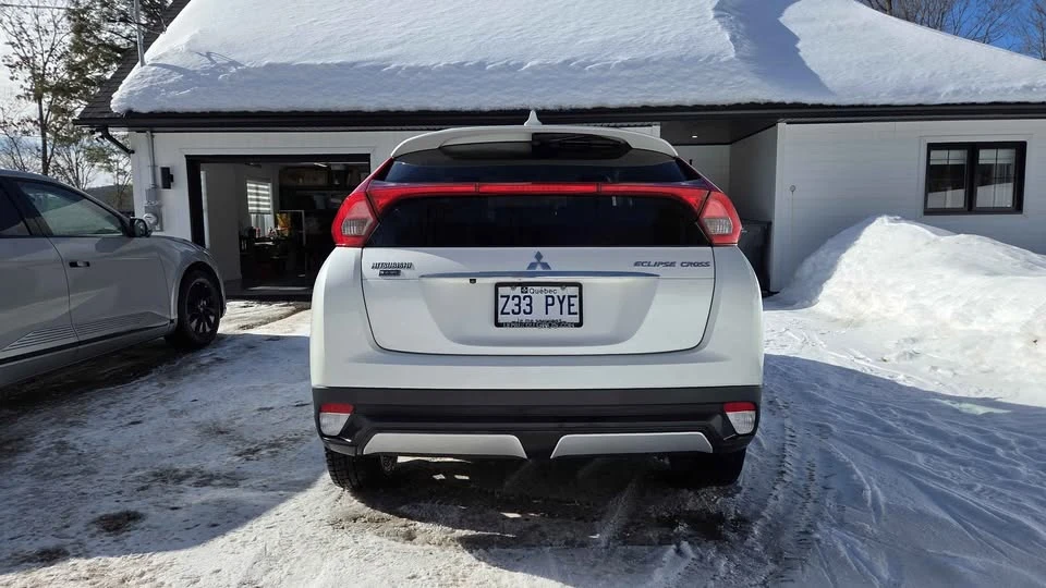 2018 Mitsubishi Eclipse Cross - Image 5 of 14