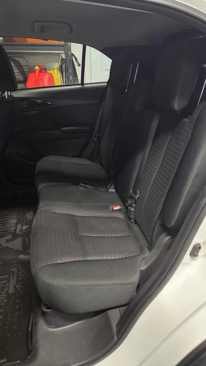 2018 Mitsubishi Eclipse Cross - Image 12 of 14