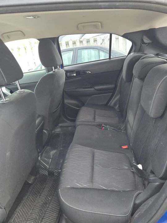 2018 Mitsubishi Eclipse Cross - Image 4 of 8