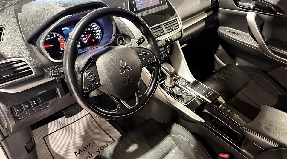 2018 Mitsubishi Eclipse Cross - Image 7 of 9